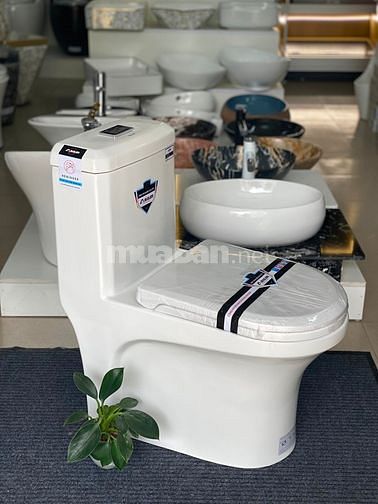 Bồn cầu sứ trắng sỉ và lẻ. hàng còn sll 60565208 Bồn cầu sứ trắng sỉ và lẻ. hàng còn sll