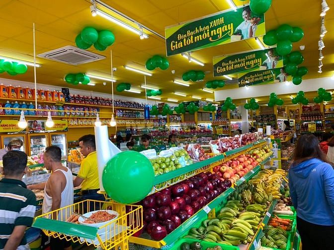 Tuyển nhân viên bán hàng tại cửa hàng 60921827 Tuyển nhân viên bán hàng tại cửa hàng