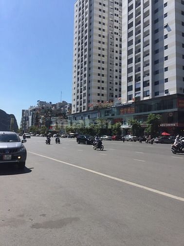 Cho thuê 100m2, 2 tầng sophouse khối đế tòa nhà 30 tầng lideco