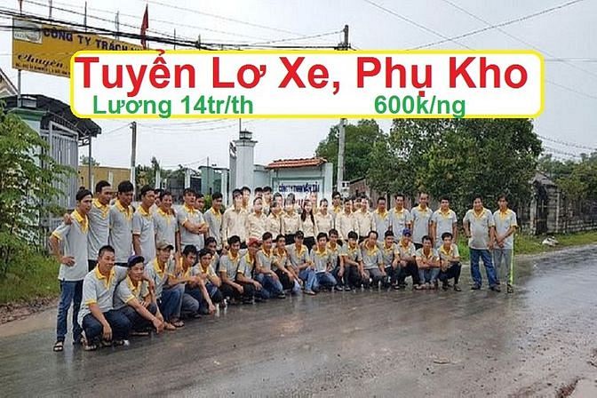 Tài xế ,lơ xe và phụ kho bốc xếp hàng hóa siêu thị Phú Yên 61305373 Tài xế ,lơ xe và phụ kho bốc xếp hàng hóa siêu thị Phú Yên