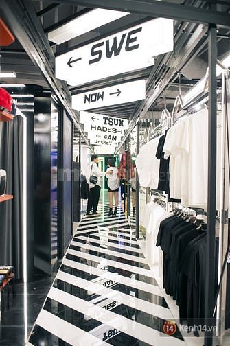 Sang gấp kiot mặt tiền đường chính Taka Plaza Phạm Ngũ Lão Q1.