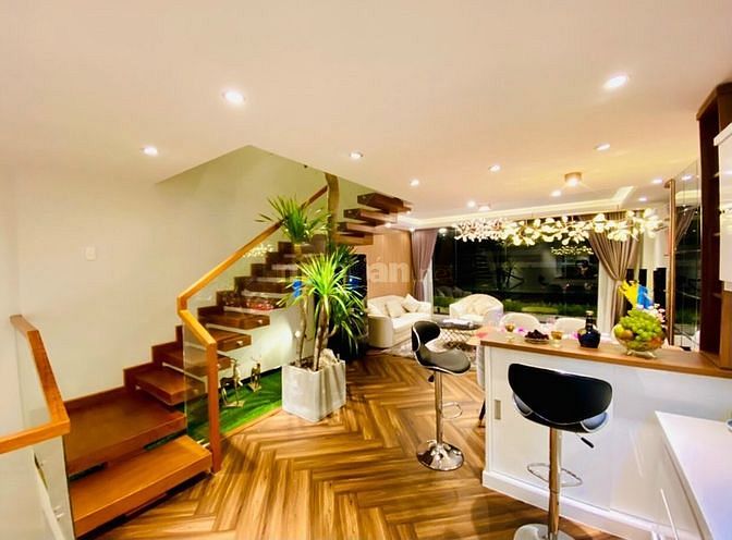Cần tìm 1 người giúp việc nhà 1 giữ em bé 1 chăm người già 61349179 Cần tìm 1 người giúp việc nhà 1 giữ em bé 1 chăm người già