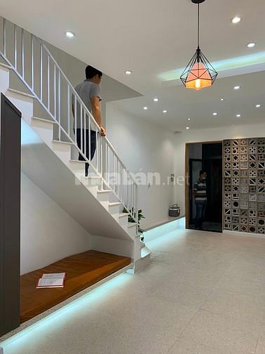 Tìm người giúp việc nhà phụ chăm bé và 1 người chăm sóc bà cụ 61349548 Tìm người giúp việc nhà phụ chăm bé và 1 người chăm sóc bà cụ