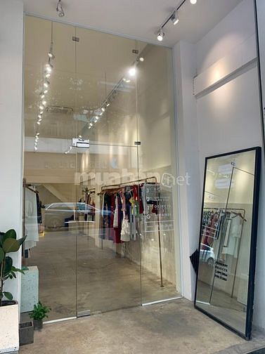 Cần sang nhượng shop thời trang 61344833 Cần sang nhượng shop thời trang