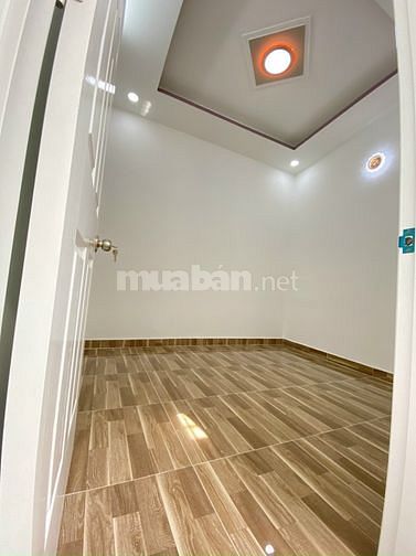 Tuyển gấp nữ chăm bé 1 tuổi , hcm 61349590 Tuyển gấp nữ chăm bé 1 tuổi , hcm