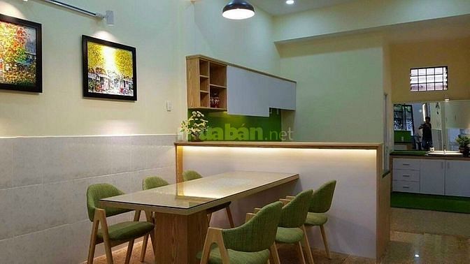 Tuyển 1 người chăm bé có kinh nghiệm hoặc đẵ từng chăm sóc con cái 61353299 Tuyển 1 người chăm bé có kinh nghiệm hoặc đẵ từng chăm sóc con cái
