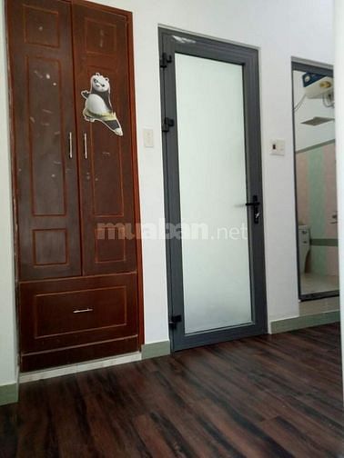 Cần người chăm sóc người già và người chăm sóc em bé ở lại 61400067 Cần người chăm sóc người già và người chăm sóc em bé ở lại