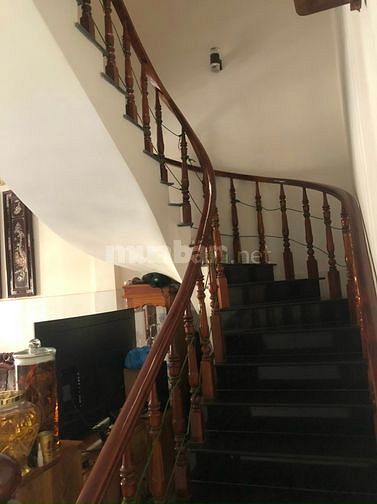 Bán nhà trệt 2 lầu sân thượng , hẻm xe hơi Đường Hồ Bá Phấn