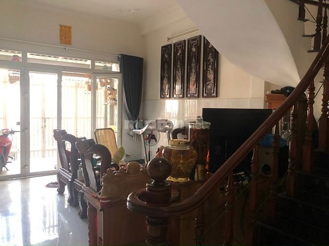 Bán nhà trệt 2 lầu sân thượng , hẻm xe hơi Đường Hồ Bá Phấn