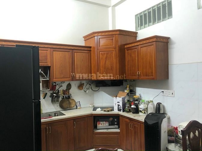 Bán nhà trệt 2 lầu sân thượng , hẻm xe hơi Đường Hồ Bá Phấn
