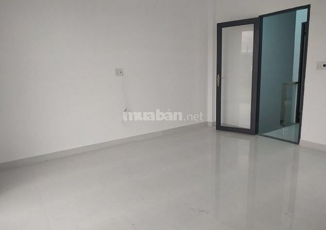 Nhận nhà đón Tết ngay ,nhà 1 trệt 1 lầu 80m2 cách Quốc Lộ 1A chỉ 1.8km