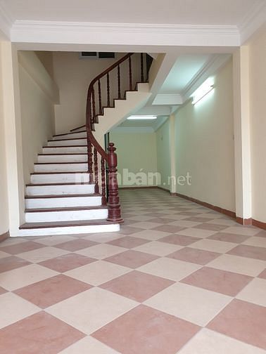 Bán nhà ngõ ô tô đường Lĩnh Nam quận Hoàng Mai, 45m2, 3,5 tầng 61573336 Bán nhà ngõ ô tô đường Lĩnh Nam quận Hoàng Mai, 45m2, 3,5 tầng