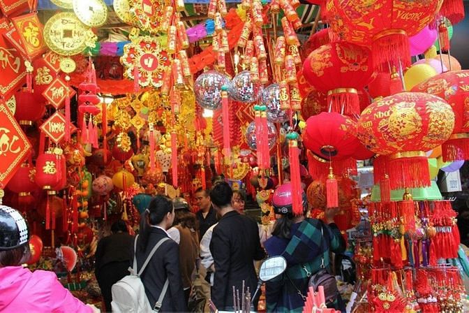 Tuyển nhân viên phụ bán hàng tại chỗ và tư vấn sản phẩm . 61635808 Tuyển nhân viên phụ bán hàng tại chỗ và tư vấn sản phẩm .