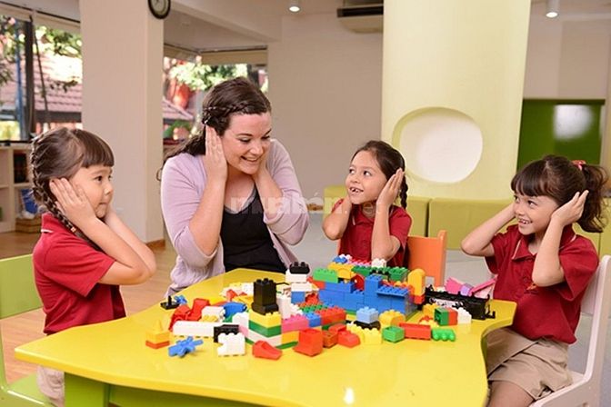 Cần tuyển người giúp việc thật thà và có tinh thần trách nhiệm 61785713 Cần tuyển người giúp việc thật thà và có tinh thần trách nhiệm