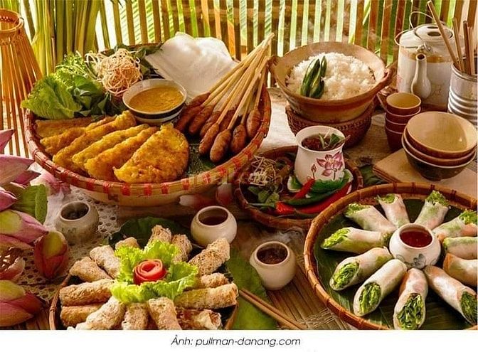 Cần tìm 1nữ GVN biết nấu ăn chăm chỉ siêng năg bao ăn ở lại với gđ em. 61819243 Cần tìm 1nữ GVN biết nấu ăn chăm chỉ siêng năg bao ăn ở lại với gđ em.