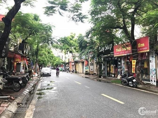 Bán nhà 5 tầng số 10 ngõ 56 Hoa Lâm, Long Biên, 30m2, 2,8 tỷ. 61878995 Bán nhà 5 tầng số 10 ngõ 56 Hoa Lâm, Long Biên, 30m2, 2,8 tỷ.