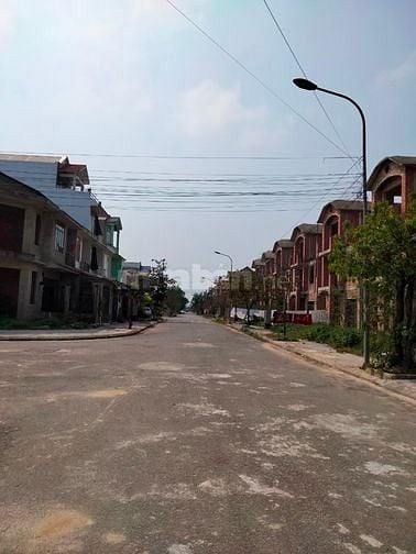 Bán Biệt Thự ,Nhà Thô 3 Tầng ,Đô Thị Phú Mỹ Thượng .Tp Huế 61931209 Bán Biệt Thự ,Nhà Thô 3 Tầng ,Đô Thị Phú Mỹ Thượng .Tp Huế