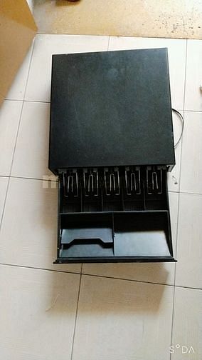 Pass lại két sắt thu ngân 500k 61939624 Pass lại két sắt thu ngân 500k