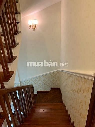 Chính chủ bán nhà ngõ 42 Thành Công, diện tích 45 m2, 5 tầng