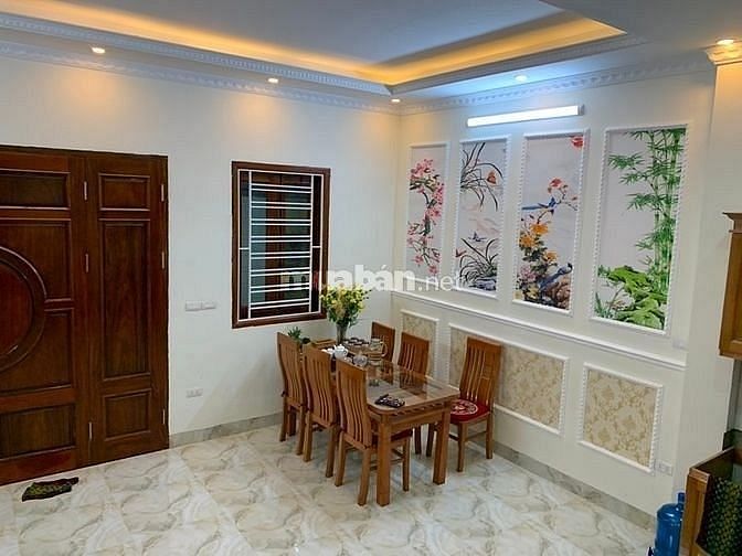 Chính chủ bán nhà ngõ 42 Thành Công, diện tích 45 m2, 5 tầng