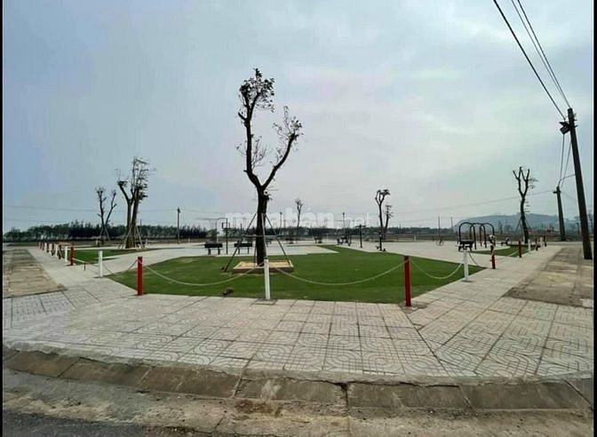 Bán đất đầu tư ngay đường quốc lộ ,gần chợ 62186221 Bán đất đầu tư ngay đường quốc lộ ,gần chợ