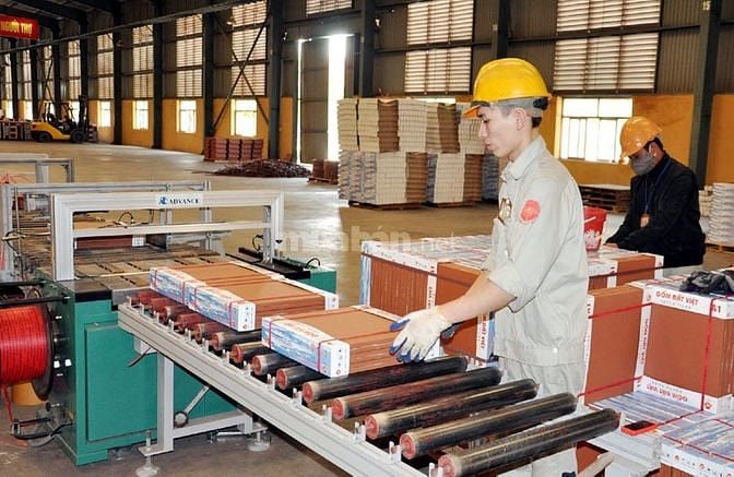 Tuyển nam sản xuất và đóng gói gạch men bao ăn ở nhận việc ngay 62250538 Tuyển nam sản xuất và đóng gói gạch men bao ăn ở nhận việc ngay