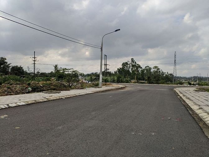 Lô đất chính chủ mặt tiền trục đường 27m, ngay trung tâm TP Tam Kỳ 62263563 Lô đất chính chủ mặt tiền trục đường 27m, ngay trung tâm TP Tam Kỳ