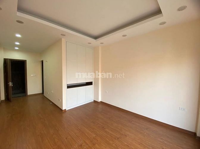 Bán nhà Đặng Thai Mai 40m x 8 tầng. giá rẻ sập sàn.