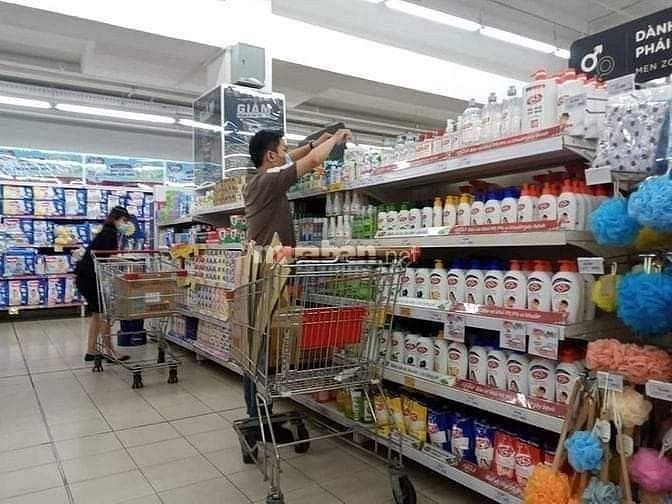 Cần tuyển nhân viên bán hàng tại quầy làm việc ngay 62414722 Cần tuyển nhân viên bán hàng tại quầy làm việc ngay