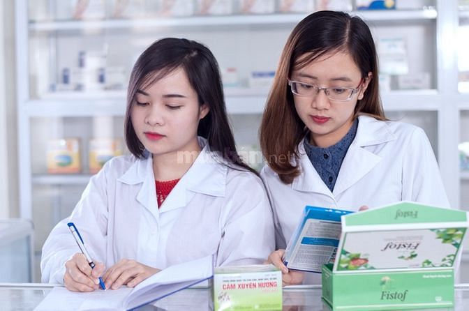 Tuyển gấp 2 Nữ Dược Trung Cấp tư vấn sản phẩm sức khoẻ 62454365 Tuyển gấp 2 Nữ Dược Trung Cấp tư vấn sản phẩm sức khoẻ