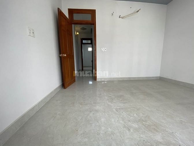 GẤP, Bán Lỗ 200 Triệu Nhà Mới Xây Gần Chợ Bình Chánh