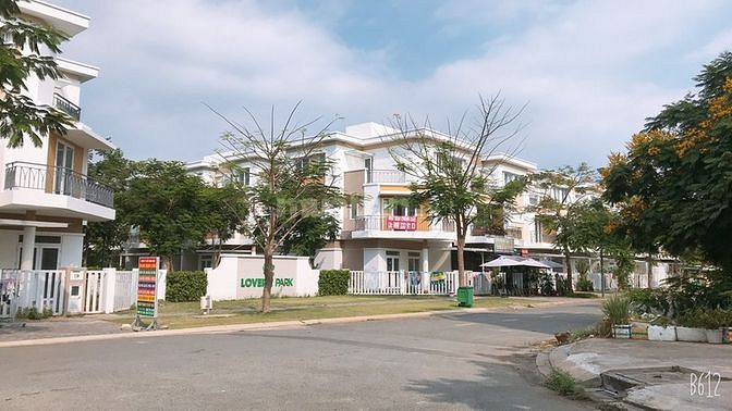 Chủ nhà bán gấp căn góc Lovera Park - Bình Chánh 62494351 Chủ nhà bán gấp căn góc Lovera Park - Bình Chánh