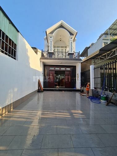 Bán nhà mặt tiền kinh doanh TP thủ dầu một Bình Dương