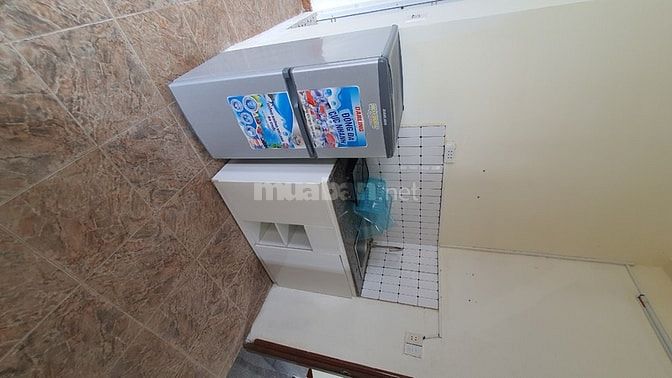 Căn hộ rộng rãi 2pn có ban công gần chợ Hòa Cường, Tiểu La