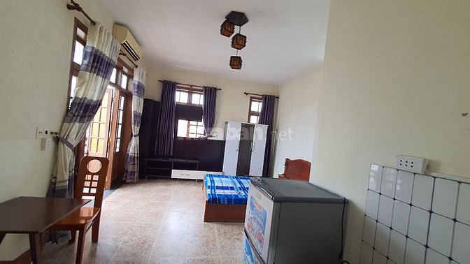 Căn hộ rộng rãi 2pn có ban công gần chợ Hòa Cường, Tiểu La