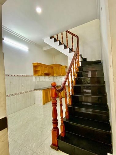 Cần tìm gấp 1 nữ giúp việc để chăm sóc cho bé nhà em 60524652 Cần tìm gấp 1 nữ giúp việc để chăm sóc cho bé nhà em