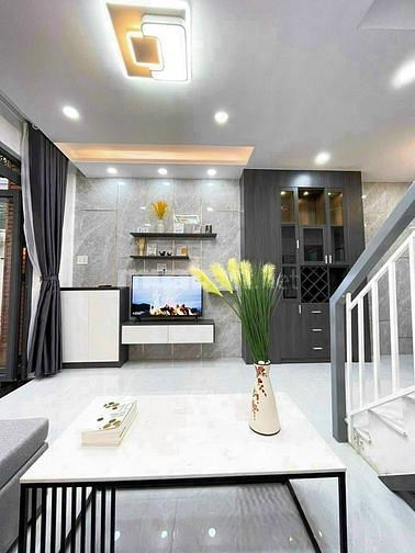 Cần 1 vú chỉ chuyên chăm em bé, tuổi từ 18 - 50, Lương 10 triệu 63098683 Cần 1 vú chỉ chuyên chăm em bé, tuổi từ 18 - 50, Lương 10 triệu