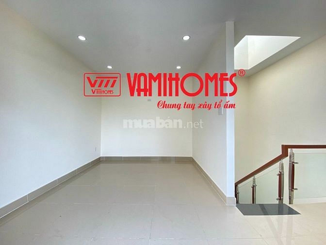 Cần vốn làm ặn. Vợ chồng tôi cần bán căn nhà mới xây sổ hồng riêng