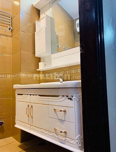 Bán nhà ngõ 36 phố Duy Tân, diện tích 55 m2, 5 tầng, sổ đỏ chính chủ