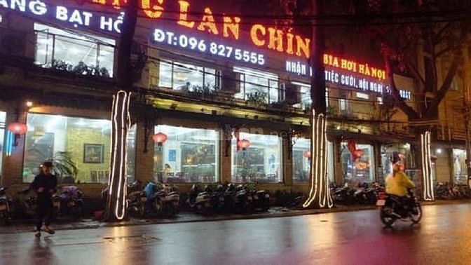 Sang cửa hàng Bia Lan Chín, 300m2, 2 tầng, mặt tiền 30m, cực đẹp 63289389 Sang cửa hàng Bia Lan Chín, 300m2, 2 tầng, mặt tiền 30m, cực đẹp