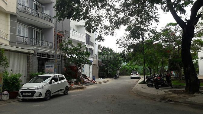 Bán nhà phố 4 tầng Mặt tiền 6m, đường 12m, cách đường Liên phường 100m