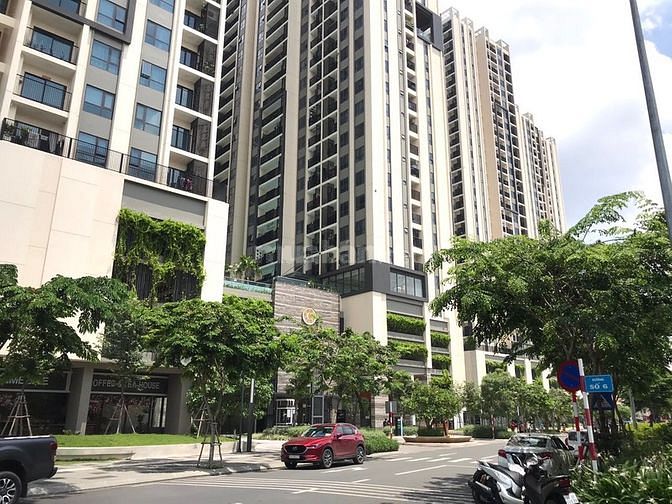 Cho thuê nhà khu villa Hà Đô Centrosa 118 3-2 Q10. DT: 5,5x16 3L ST.