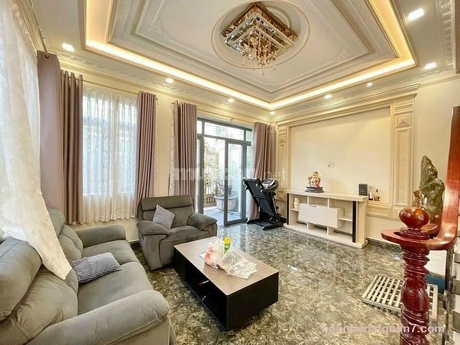 Bán biệt thự góc 2 lầu HXH, Đường Lê Thị Chợ, phường Phú Thuận, Quận 7