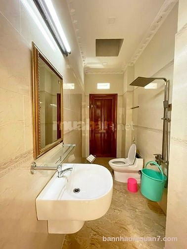 Bán biệt thự góc 2 lầu HXH, Đường Lê Thị Chợ, phường Phú Thuận, Quận 7