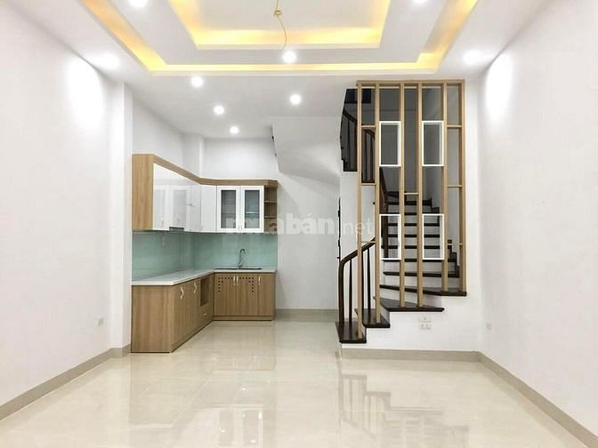 Bán nhà mới tinh Phan Kế Bính, độc lập 1 căn, lô góc 3 mặt thoáng
