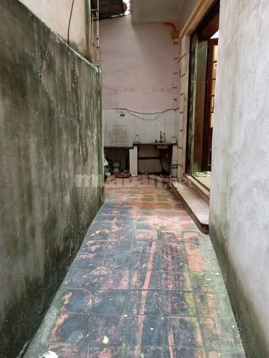 Bán nhà chính chủ ở ngõ 477 kim mã, gần Lotte