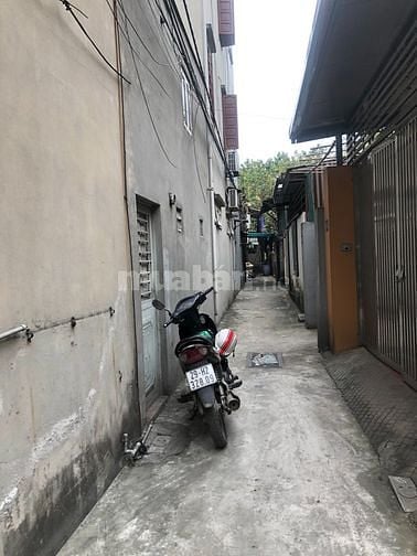 Bán đất 22 phố Lý Sơn (mặt đường QL5)-145m2-mặt tiền 11m-lô 3 mặt