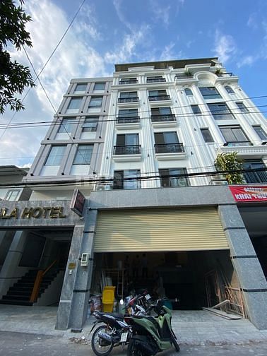 Cần bán chuỗi KS và căn hộ cao cấp Đường thống nhất