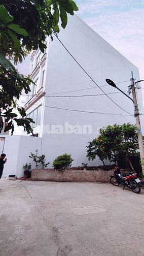 Bán nhanh nhà hẻm xe hơi đường hà huy giáp Q12 sát bên gò vấp