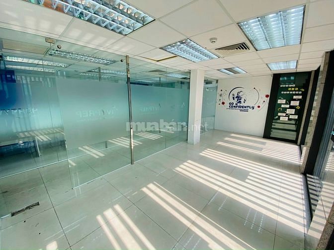 HOT Mặt Tiền Hoàng Văn Thụ QPN, DT 3,8x15m, 7 Tầng, ST, TM Giá 25,5 tỷ